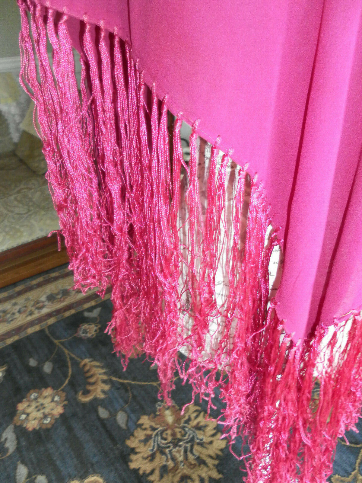 ANTIQUE VINTAGE MAGENTA SHAWL WRAP  WITH KNOTTED … - image 4