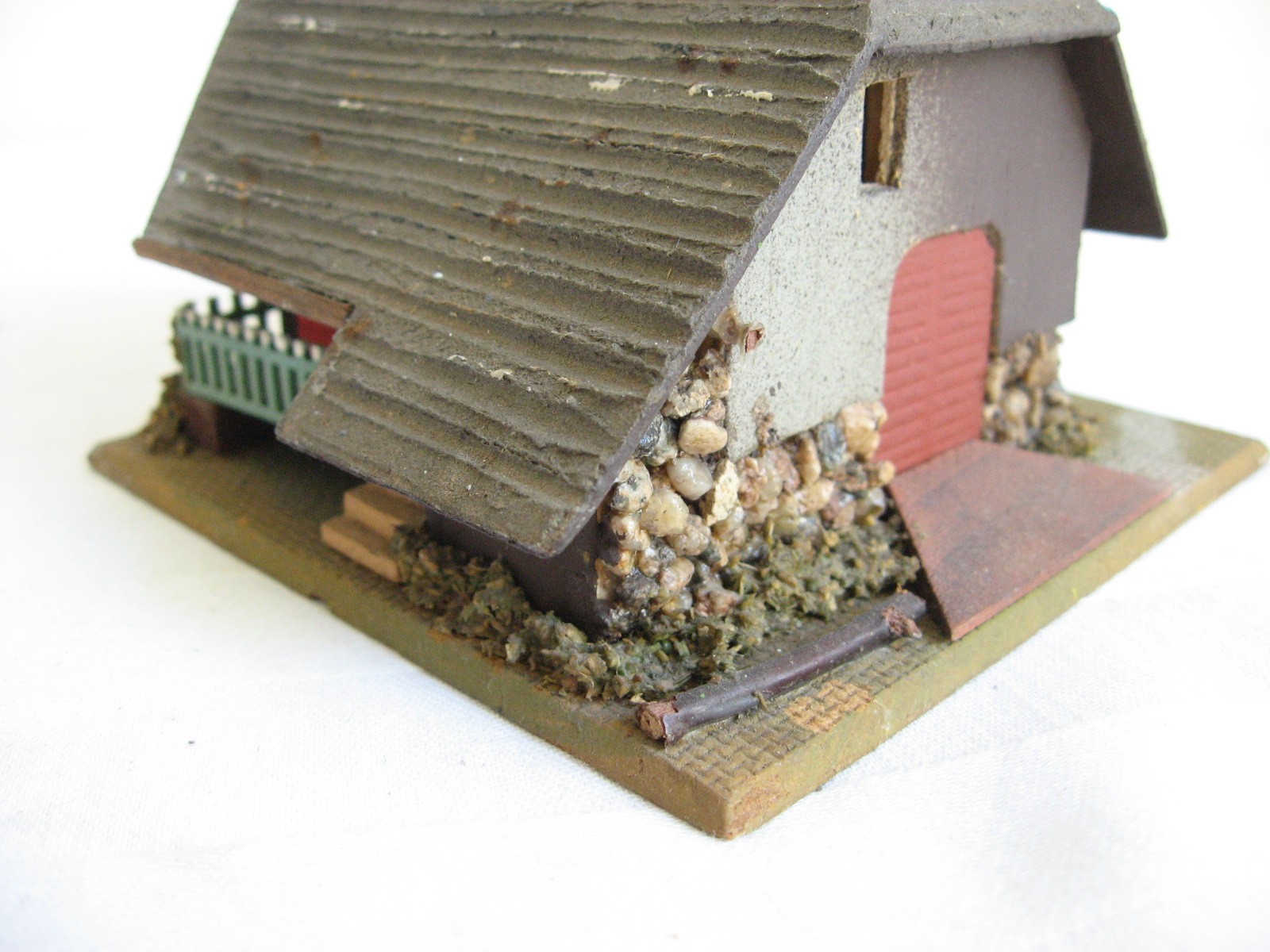 Picture 4 of 6