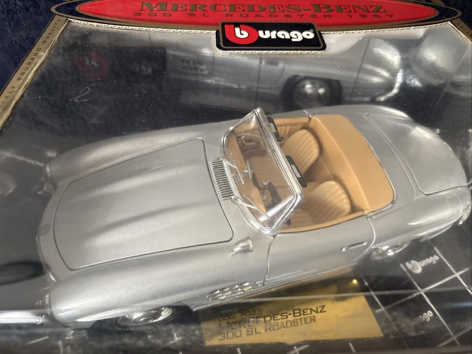 Burago 1/18 - 1957 Mercedes 300SL Roadster - Special Collection COD 3023 - Image 2 of 4