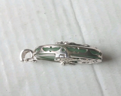 Stunning Large Sterling Silver And Jade Pendant Necklace - Picture 8 of 10
