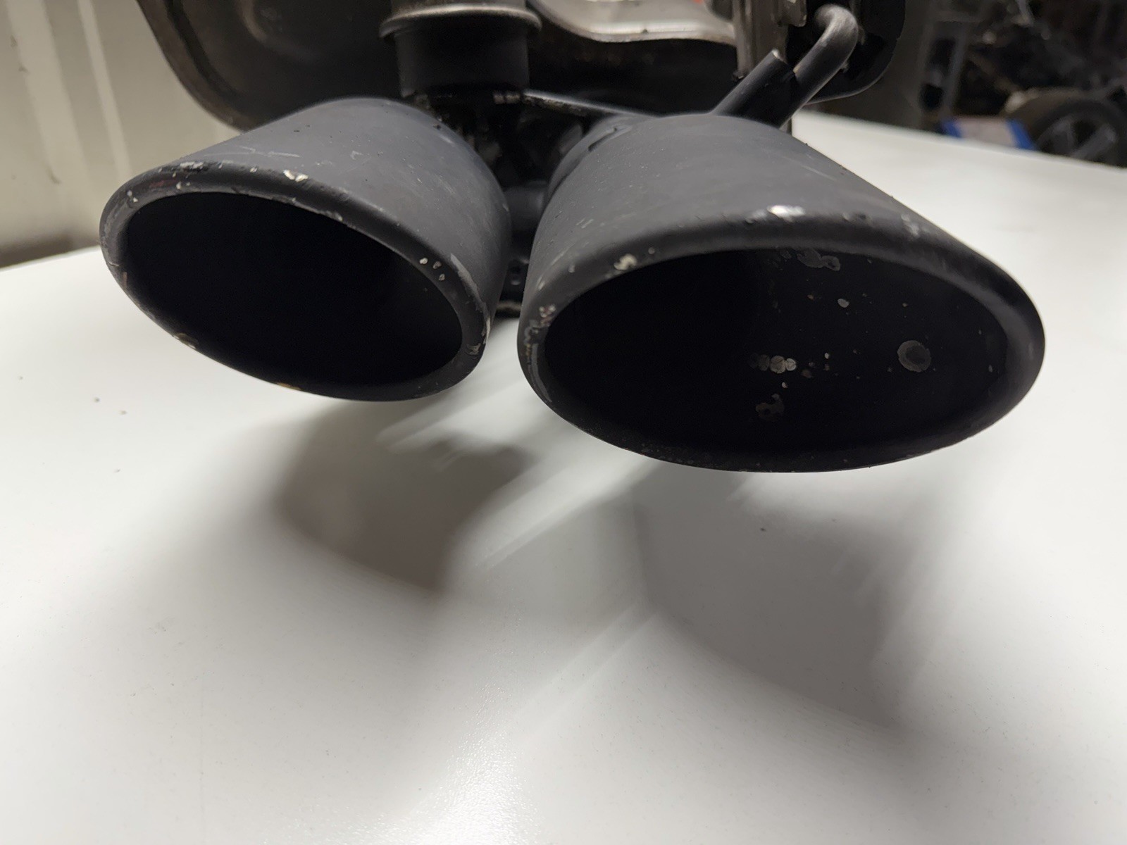 Maserati Ghibli S 3.0 Q4 2015 Rear Left  Exhaust Muffler Dual Tip 6 OEM