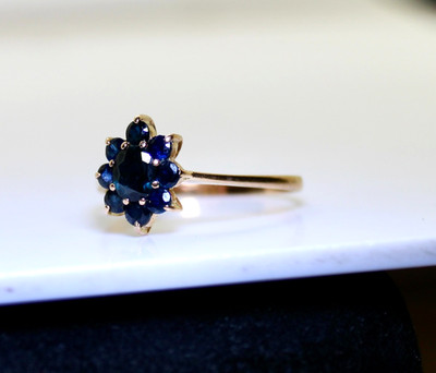 Wunderschöner Nachlass Vintage 14K Gold Damen 0,66 ctw Saphir Cocktail Ring, Größe 7,25