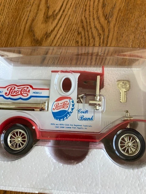 Banco de Monedas Coleccionables Pepsi-Cola Edición Limitada - Nueva Caja Abierta Roja y Blanca Foto 2 de 4