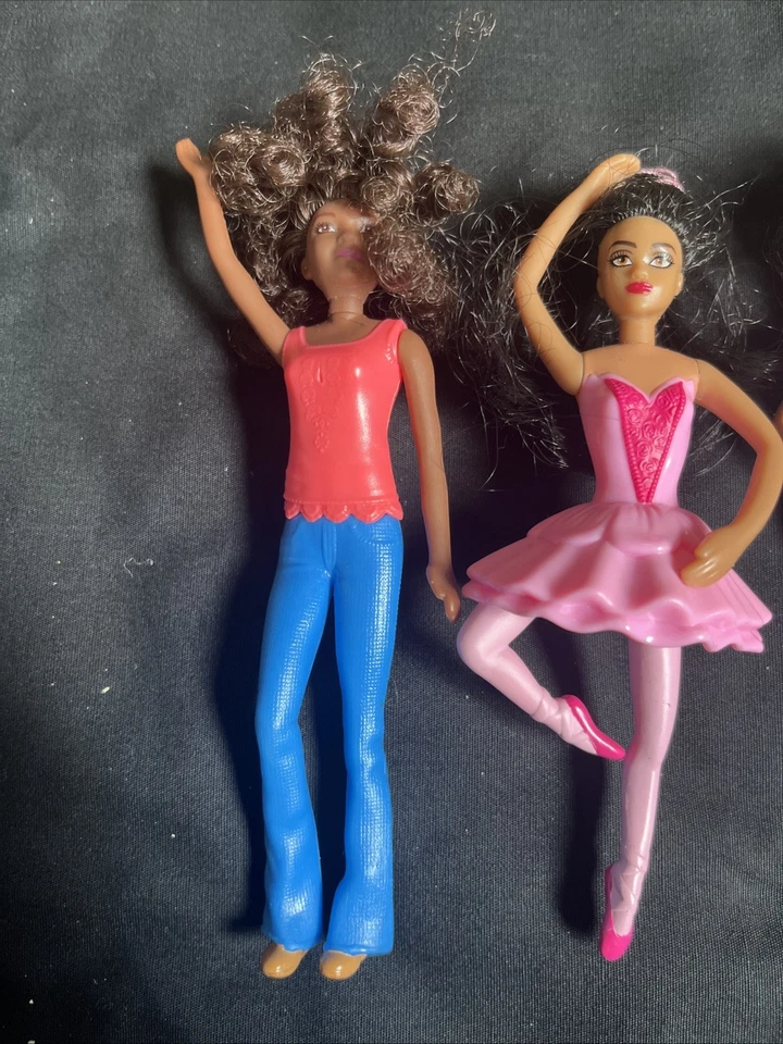 Collectible McDonald’s Mini Barbie Dolls Set Of 8. Black, white, and Supergirl - Image 4 of 4