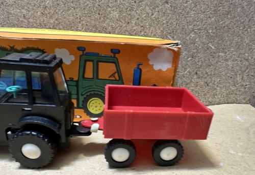 Vintage collectible toy Tractor with trailer plastic USSR (381) - Picture 3 of 10