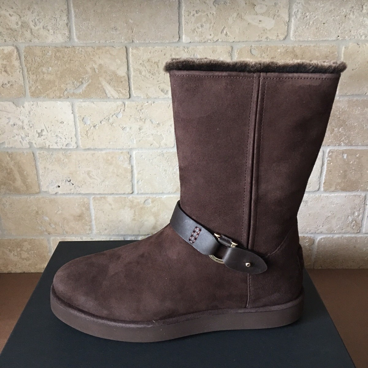 UGG CLASSIC BERGE SHORT WATER-RESISTANT DARK ROAST SUEDE BOOTS SIZE  WOMEN