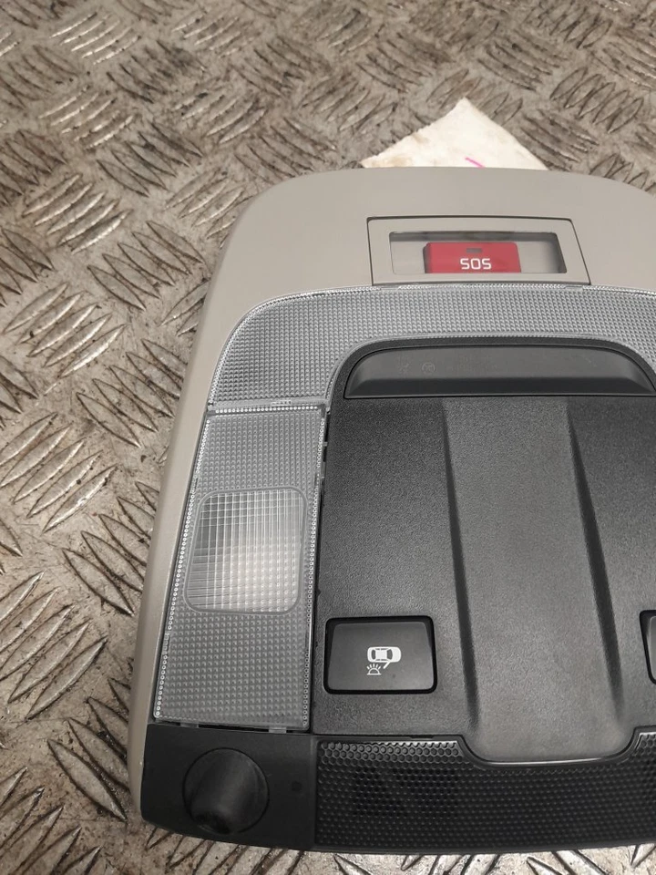 PANEL DE LUZ INTERIOR KIA SPORTAGE 3 ISG 92800R2100ED 2021-2024 Foto 2 de 4