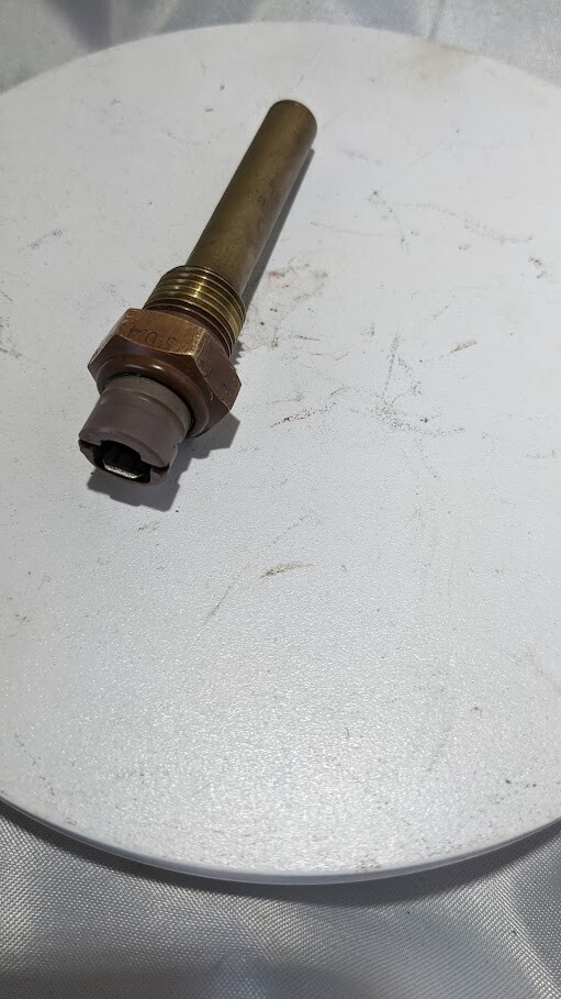 Ferrari 308 engine motor OIL TEMP SENSOR 110664