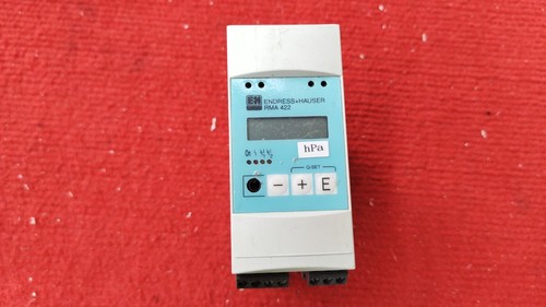 P:VT19 ENDRESS + HAUSER RMA 422 process transducer RMA422-B12A22A. 90-253V.