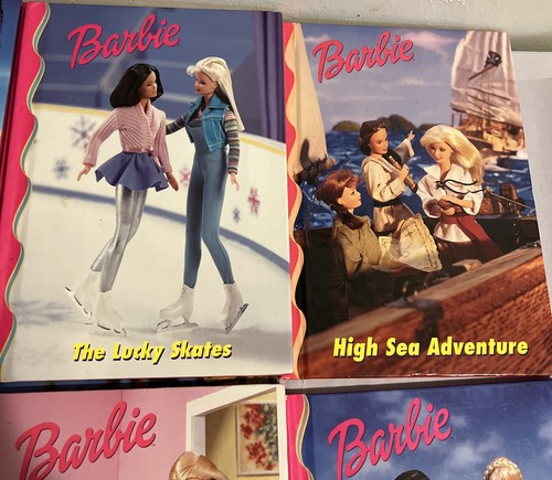 Lot Of 8 Vintage 1990s Groiler Barbie And Friends Book Club Books Hardcover - Foto 2 di 8
