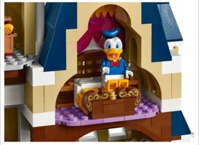 LEGO Disney Cinderella's Castle 71040 NIB FACTORY SEALED Limited Edition RETIRED