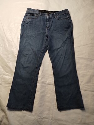 Lee Women's Size 16 Short Blue Jeans Comfort Waistband