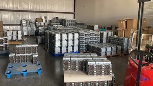 60 pcs Bitmain S17 Pro 53TH – ASIC Miner - Used/As is