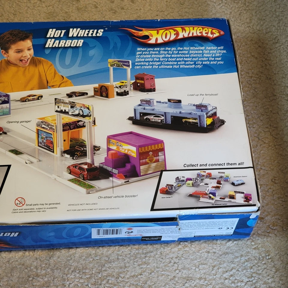 Hot Wheels Harbor City Sets w/ Box 2007 Mattel Complete - Street Bridge Building - Image 3 of 4
