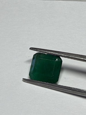Natural Green Emerald Octagon Step-Cut Translucent Loose Gemstone Zambia 1pc