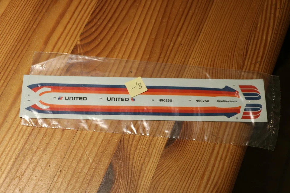 Original airliner decal sheet Boeing 737 UNITED in 1/144 scale