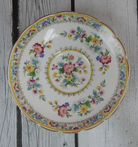 Vintage Foley Adoration Footed Cup & Saucer Made in England - Picture 6 of 8