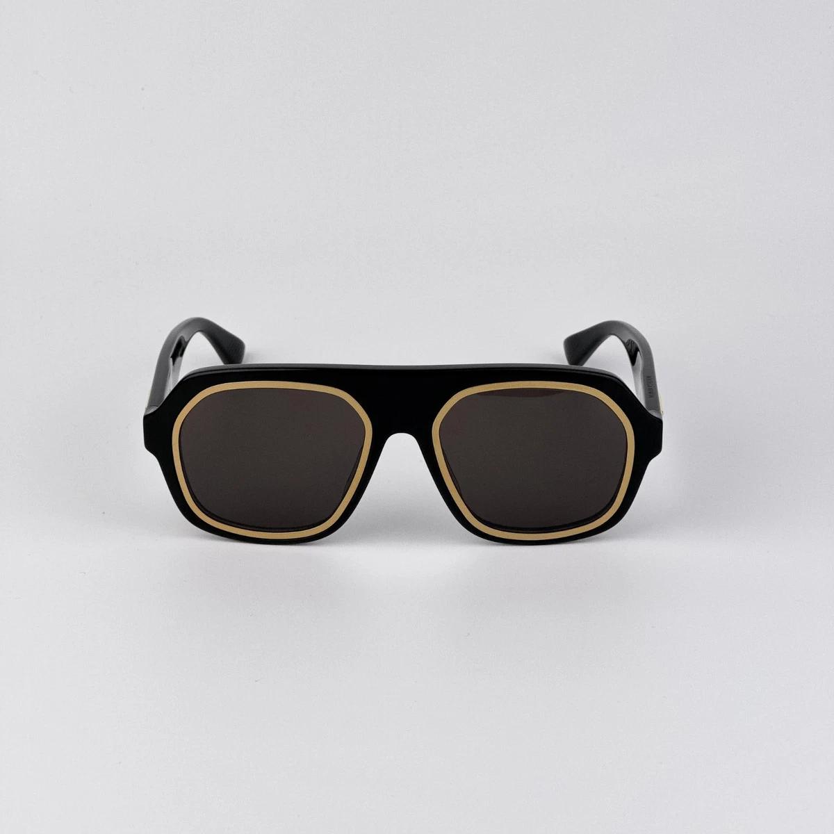Bottega Veneta Unisex Black Square Sunglasses Grey Lens RTL: $430.00 Bottega Veneta Gray Square Sunglasses for Men for sale | eBay main image 2