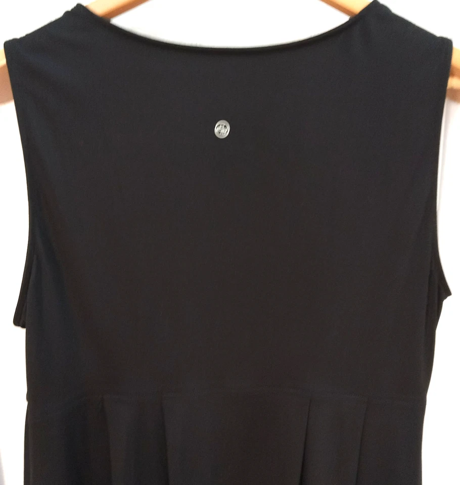 Eddie Bauer Dress Womens 1X Black Sporty Cross Over Bodice Pockets Stretch - Image 2 of 4