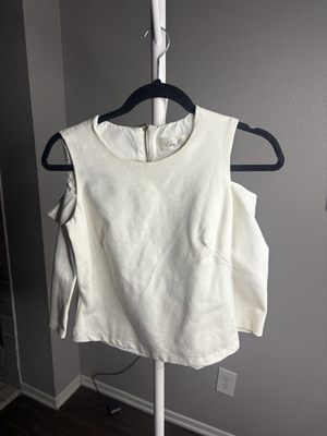 #ad #ad Eliza J Ivory Cold Shoulder Long Sleeve Round Neck Solid Blouse Size 6 $15.60