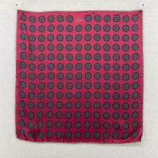 FERRELL REED Pocket Square Silk Hand Rolled Medallion Wrap Maroon Italy 17x17
