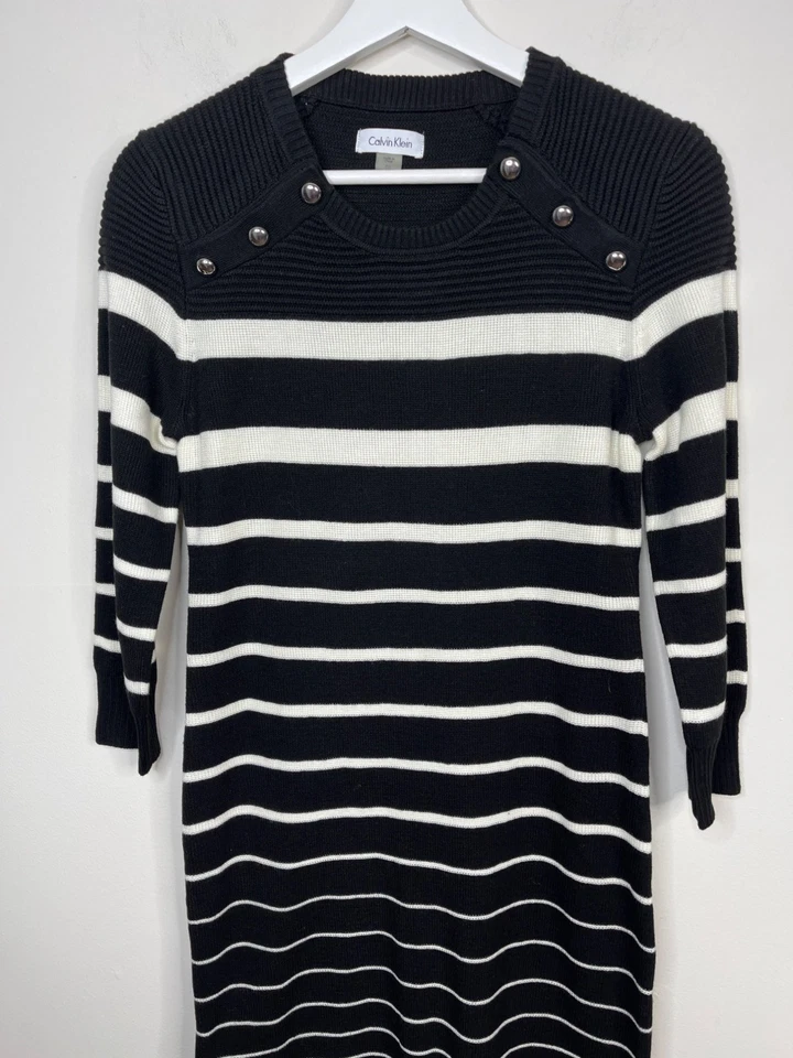 Vestido Suéter Calvin Klein Para Mujer Pequeño Mediano Negro Blanco Rayas Tejido Informal Foto 3 de 4