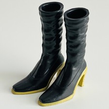 Bratz Clothing: Wild Life Safari - Nevra. Tall Black Boots Shoes Heels Clothes