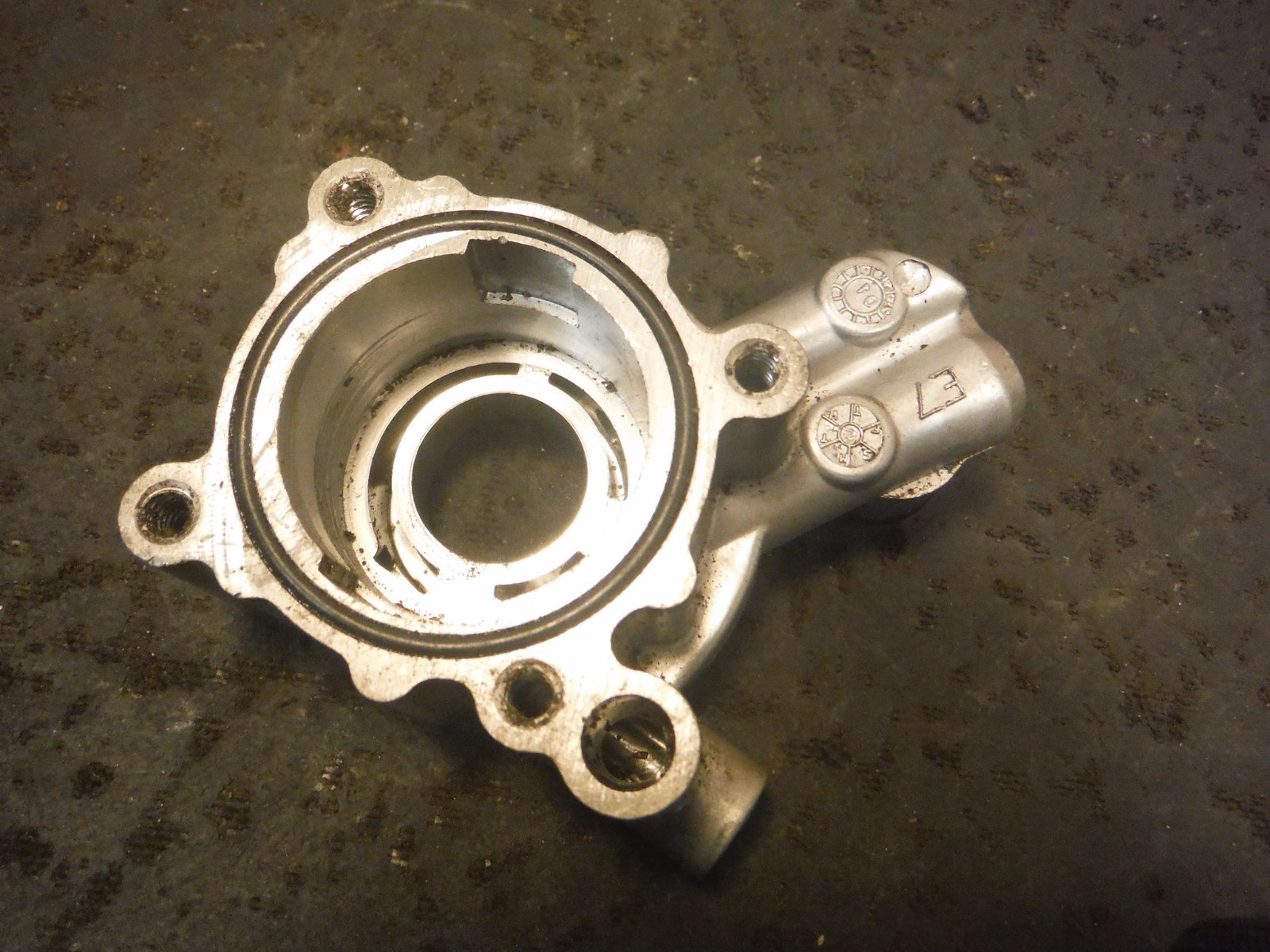 Harley Davidson Twin Cam Oil Pump Cover Housing 2629099 eBay