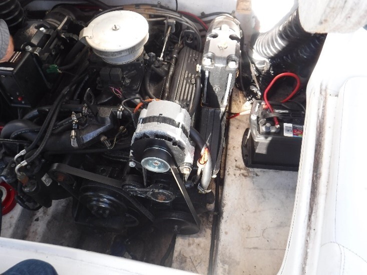 2000 Larson 233 Escape 24' Deck Boat & Trailer eBay