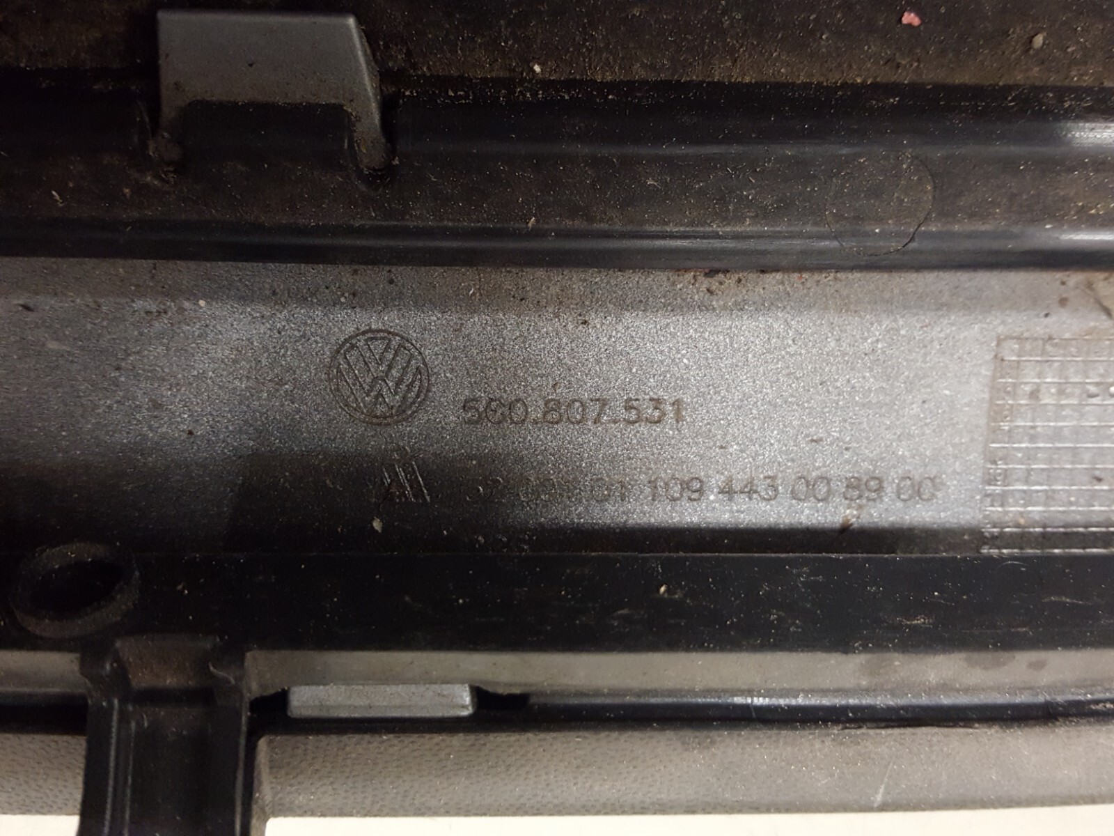 VW Golf Alltrack Stoßstange Stoßfänger Stoßdämpfer vorne Orange  