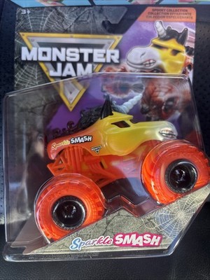 Monster Jam Sparkle Smash Halloween 2026 Spooky Collection 1:64 In Hand