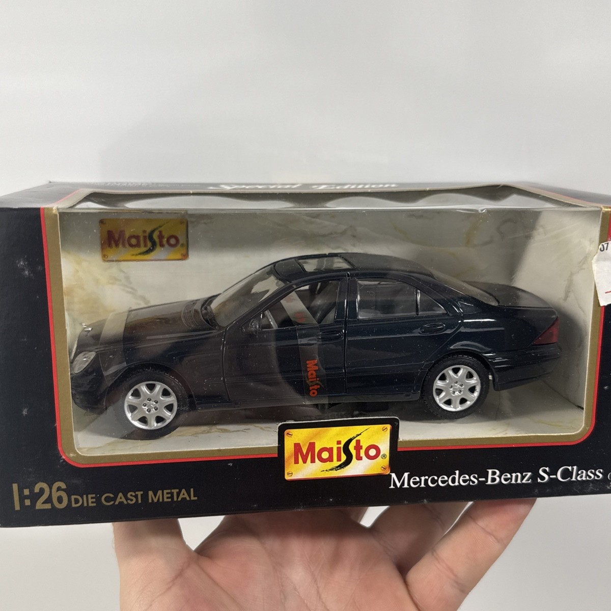 Maisto 1998 Mercedes-Benz S-Class 1:26 Diecast NIB Dark Blue