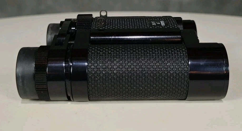 Vintage Tasco Pocket Folding Binoculars 8x20 #171 w/Case 367FT & 1000 yds - Image 4 of 4