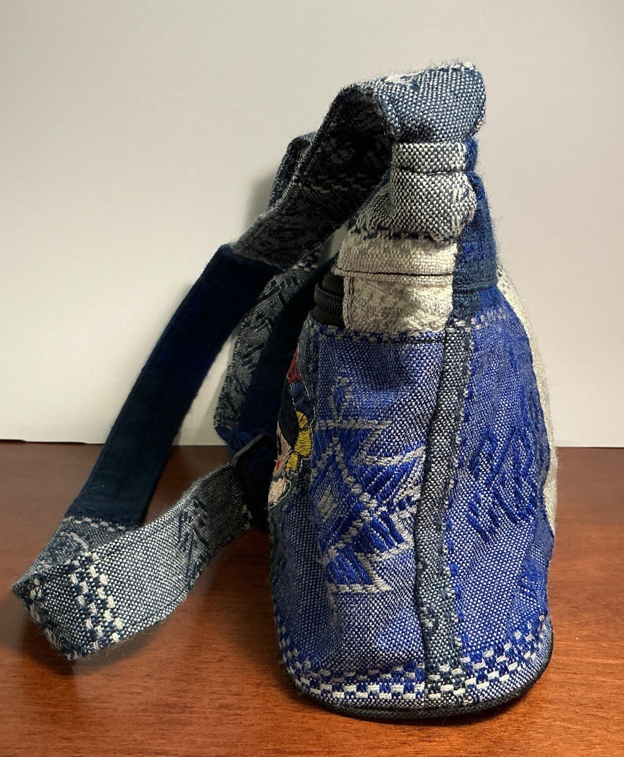 Handmade Patchwork Crossbody with Adjustable Stra… - image 4