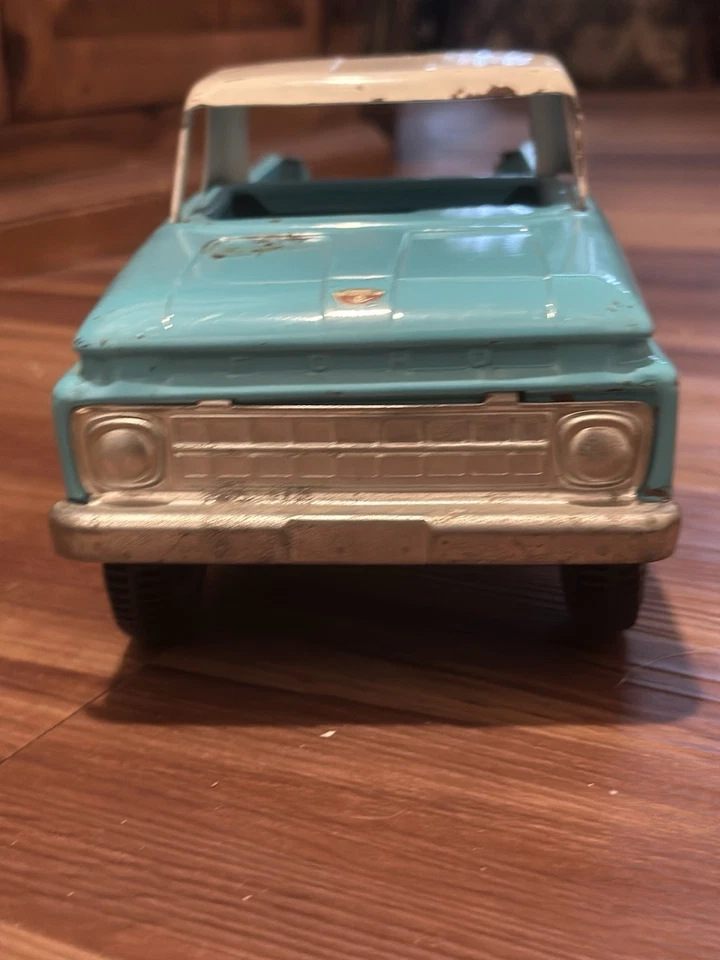 复古 1956 Nylint 250 福特卡车 — 第 3/4 张图片