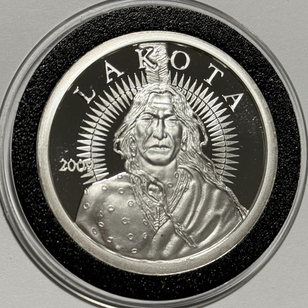 2009 Lakota Crazy Horse Indian Warrior Coin 1 Troy Oz .999 Fine