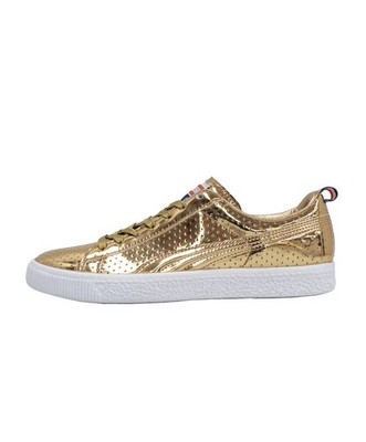 Puma x Undefeated Clyde Gametime Gold Metallic Sneakers Mens  display picture 1