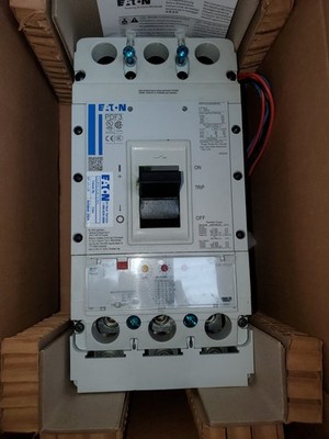 Eaton Power Defense PDF33G0400B2NL 3 Pole 400 Amp 600V Circuit Breaker Type PDF3