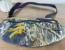 ROCKY Fleece Camo Hand Warmer Waist Belt Zippered Pocket in Front Warm