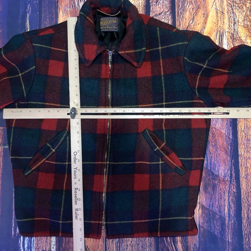 Vintage Pendleton Wool Western Wear Jacket Plaid 24" X 22" Size S Red Green READ - Image 4 of 4