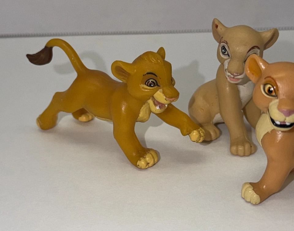 Экшн-фигурка Kiara & Kovu Mattel Frolicking Friends The Lion King Simba's Pride - Изображение 3 из 4