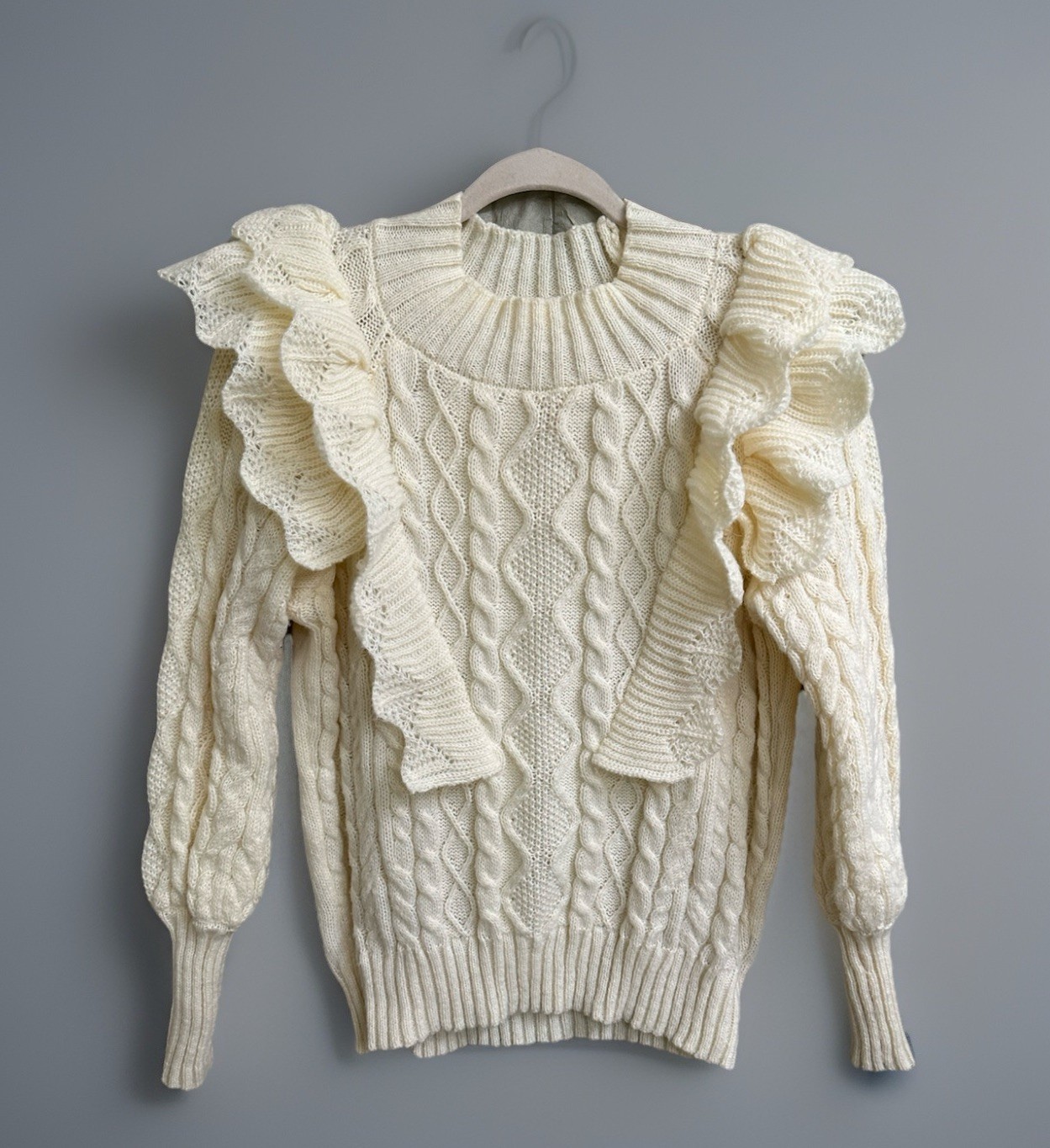 Boho Women's Cream Cable Knit Sweater With Ruffle Sleeves Size Large