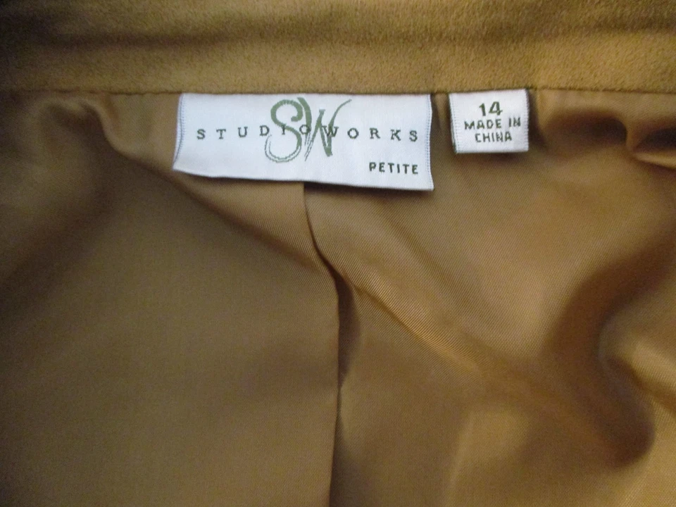 Studio Work Blazer Jacket Faux Suede Women's Size 14P Long Sleeve Tan - Image 3 of 4