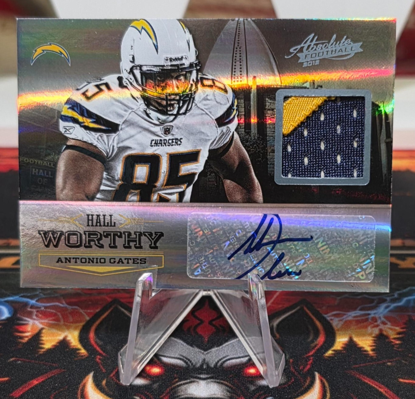 2012 Absolute Football Antonio Gates Hall Worthy Auto and Game-Used Jersey 4/5 view 2