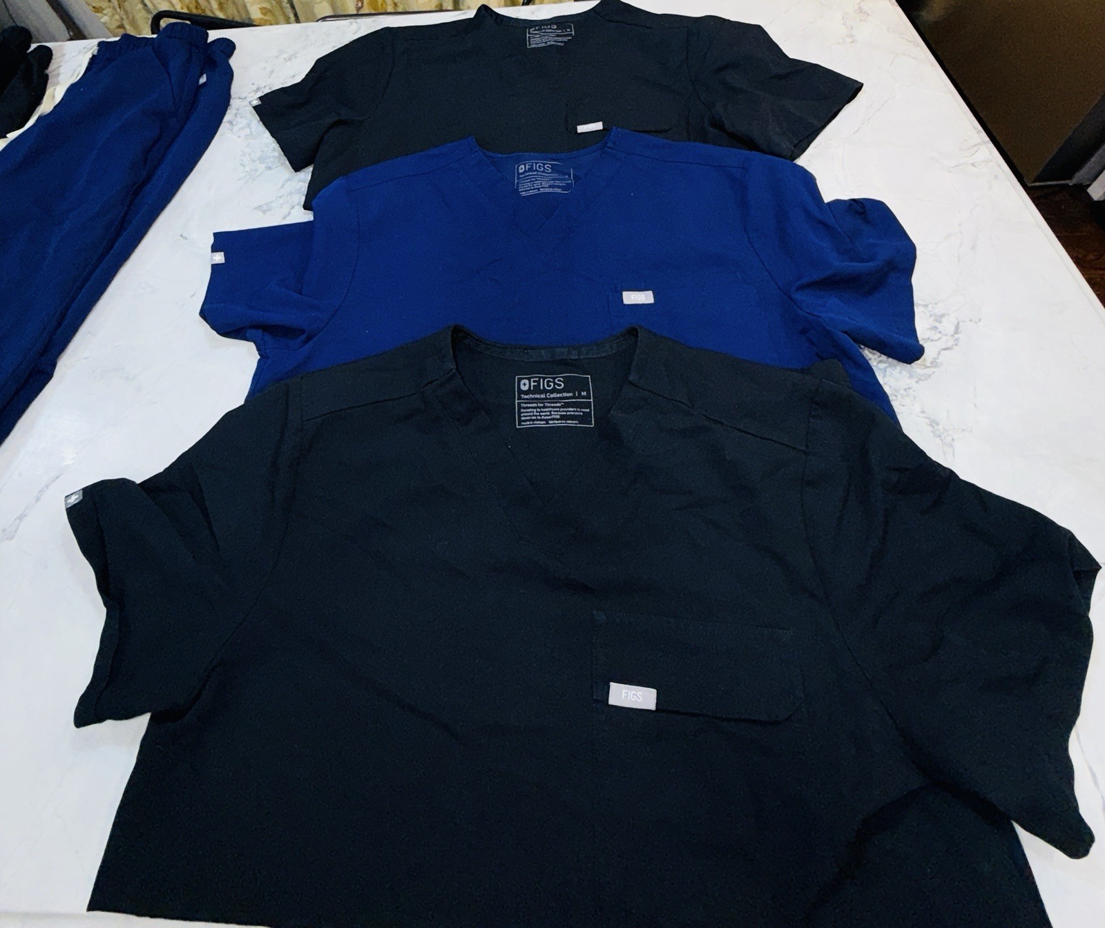 FIGS Mens Scrubs Lot 8 Size Medium Technical Collection Tops Pants Black Blue image 4