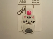 ALDI  Theme Quarter Keeper / Holder Cat Keychain