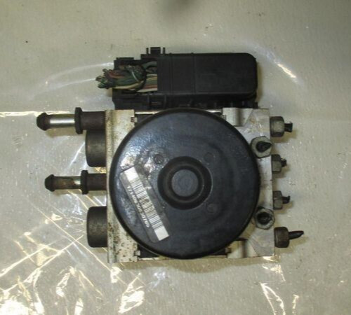 2006-2007 Town & Country ABS Anti-Lock Brake Pump Assembly W/o Traction Control