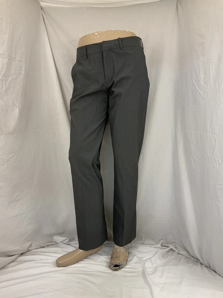 Pantalones Theory Talla 31 Gris Algodón Nylon Elástico Recto Frente Plano Usados en Excelente Condición YGI T1-529 Foto 2 de 4