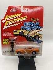 ESCALA 1/64 JOHNNY LIGHTNING COCHES DIVERTIDOS SIN MIEDO INCONFORMISTA