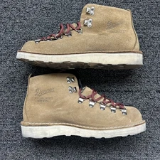 Danner Mountain Light Overton Goretex Boots Size Mismatch Mens 6 & 6.5 Vibram